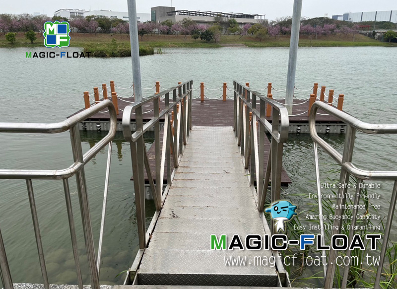 FD-219 Floating Platform for Sightseeing and Fishing in Titang Lake in Tainan City